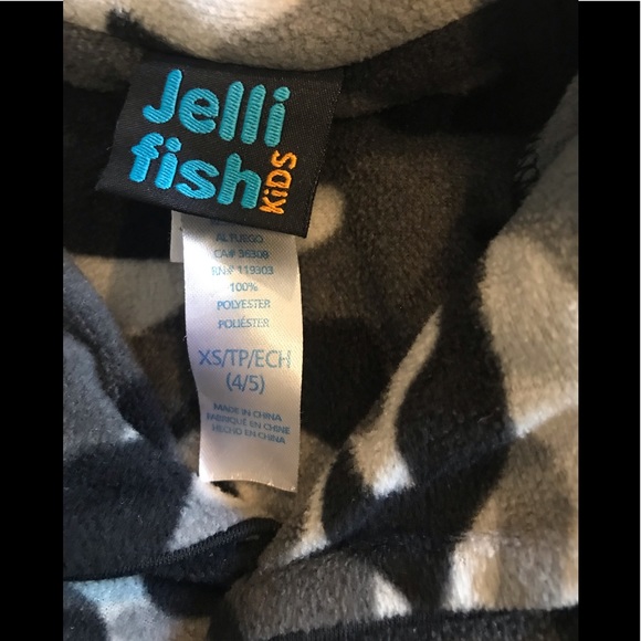 XS(4/5) Gray Camouflage 2 Pc pajamas. - Picture 3 of 3